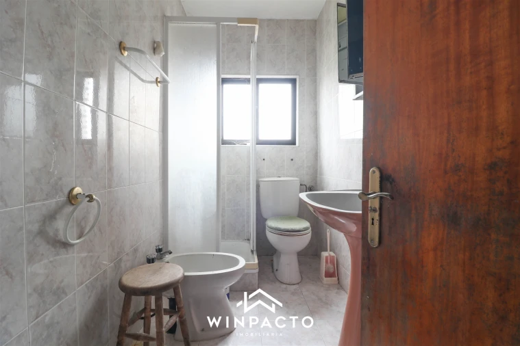 Moradia T3 para Venda em Lapa do Lobo Foto 15