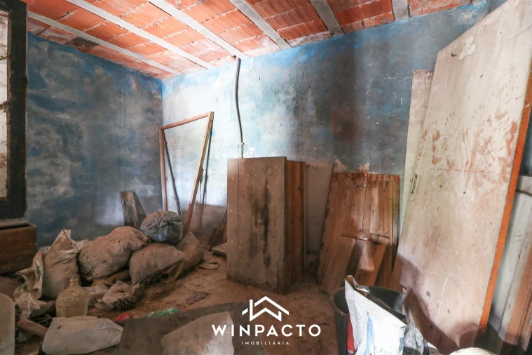 Moradia T3 para Venda em Lapa do Lobo Foto 25