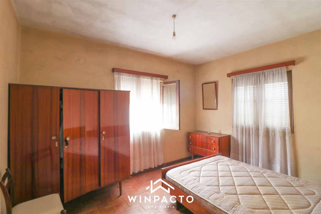 Moradia T3 para Venda em Lapa do Lobo Foto 13