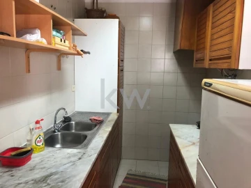 Moradia T11 para Venda em Corroios