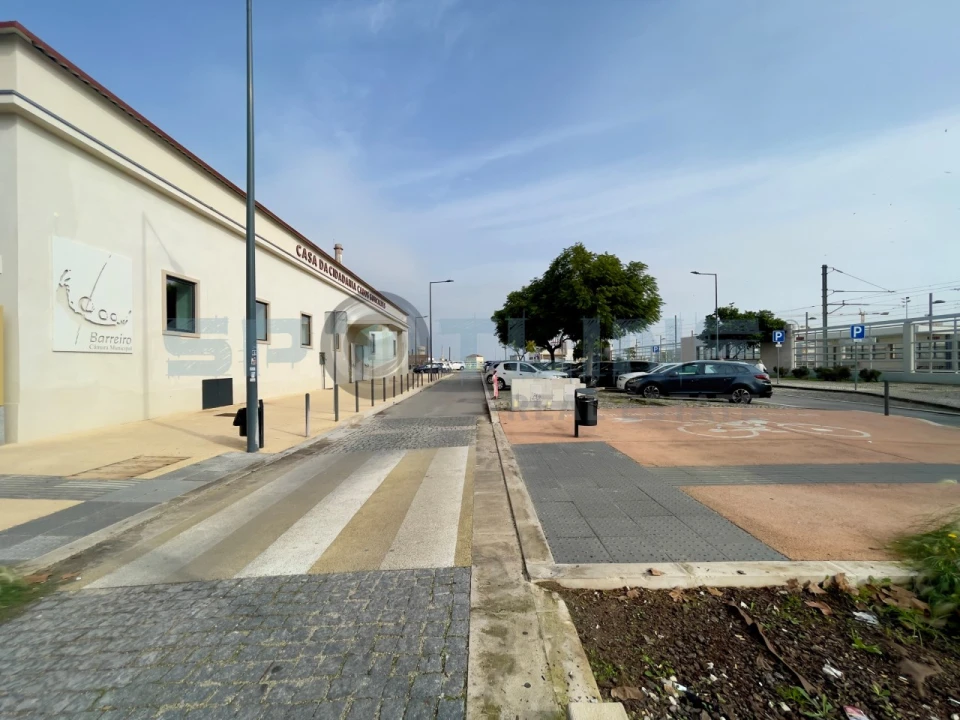 Moradia T12 para Venda em Alto do Seixalinho, Santo André e Verderena Foto 42