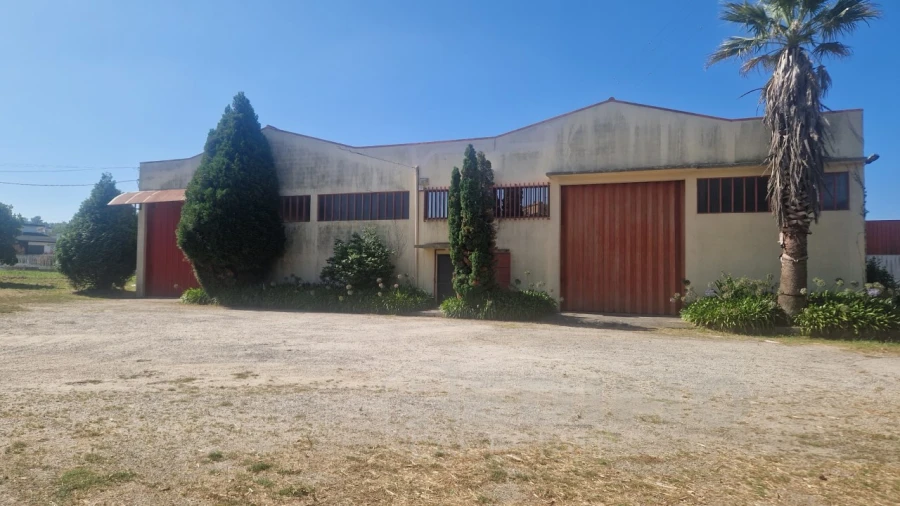 Armazém para Venda em Lourosa Foto 2