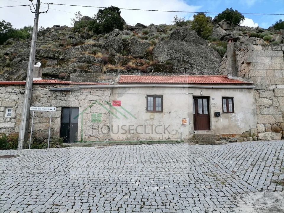 Moradia para Venda em Bendada Foto 1