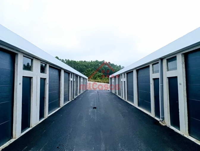 Garagem para Venda em Santa Maria, São Pedro e Matacães Foto 2