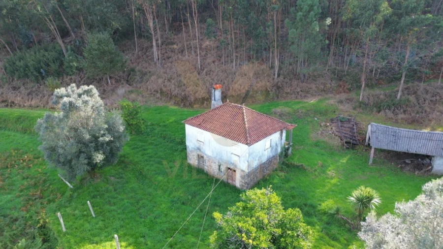 Moradia T3 para Venda em Cabração e Moreira do Lima Foto 3