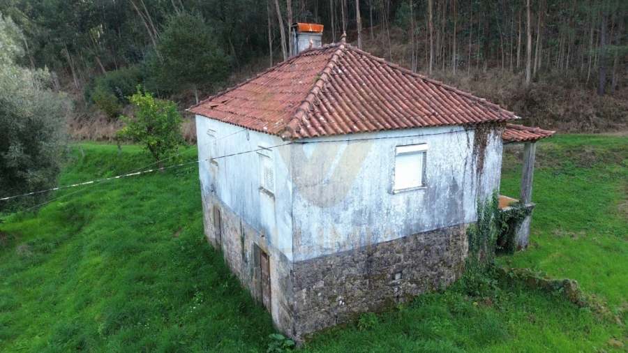 Moradia T3 para Venda em Cabração e Moreira do Lima Foto 10