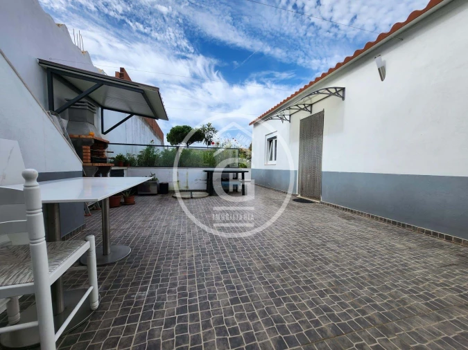 Moradia T4 para Venda em Alpiarça Foto 13