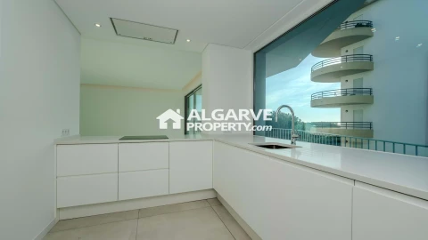 Apartamento T3 para Venda em Quarteira