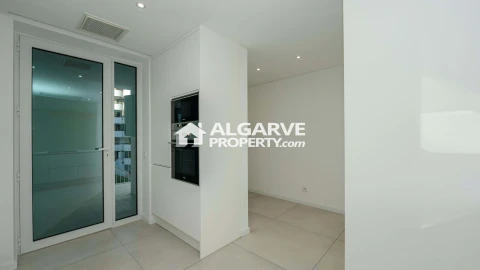 Apartamento T3 para Venda em Quarteira