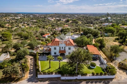 Moradia T4 para Venda em Olhão