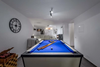 Moradia T4 para Venda em Olhão