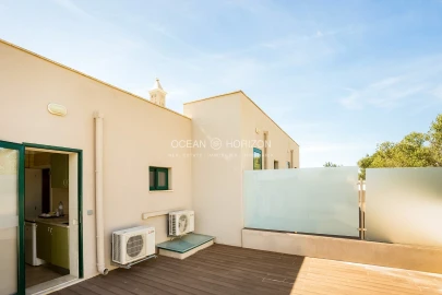 Apartamento para Venda em Estômbar e Parchal