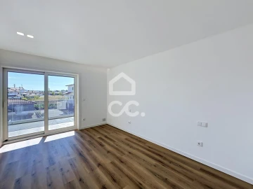 Moradia T4 para Venda em Outeiro Seco