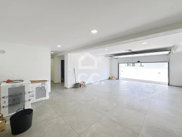 Moradia T4 para Venda em Outeiro Seco