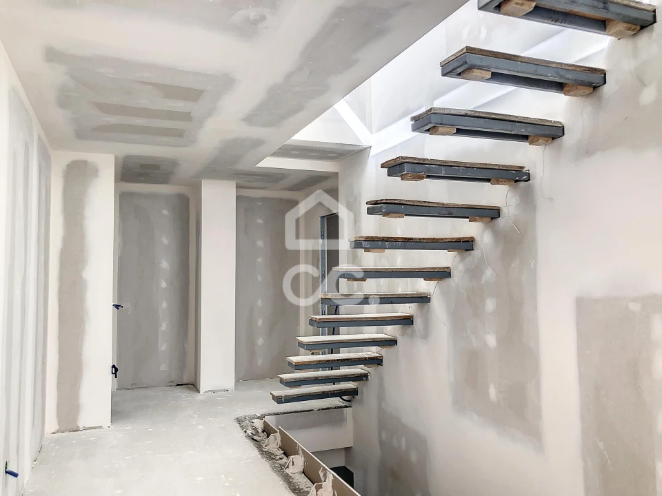 Moradia T4 para Venda em Outeiro Seco Foto 10