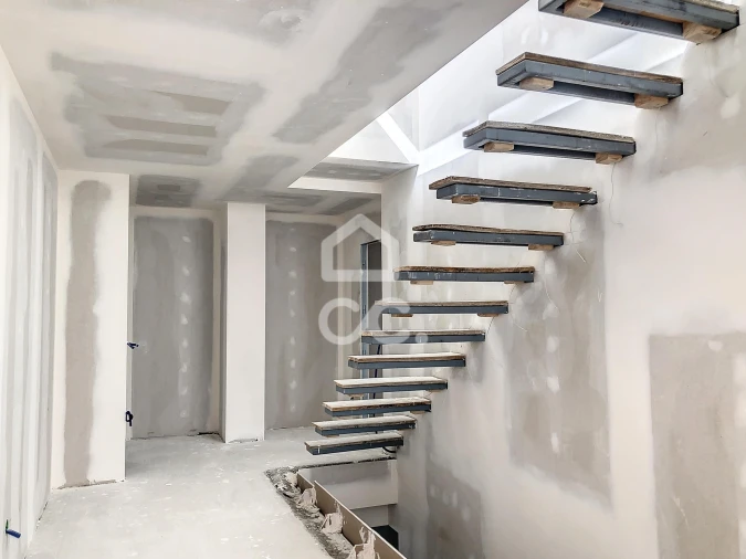 Moradia T4 para Venda em Outeiro Seco Foto 10