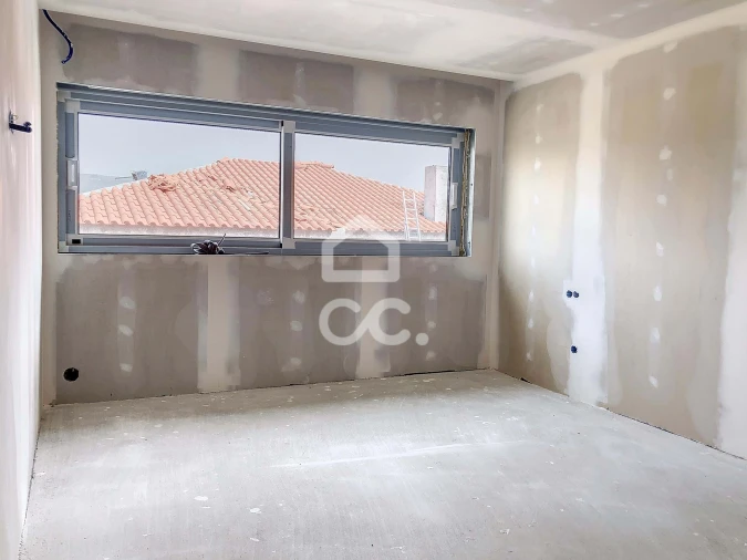 Moradia T4 para Venda em Outeiro Seco Foto 11