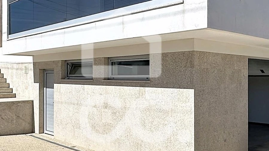 Moradia T4 para Venda em Outeiro Seco