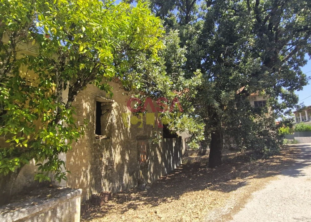 Moradia T6 para Venda em Nossa Senhora das Misericordias Foto 1