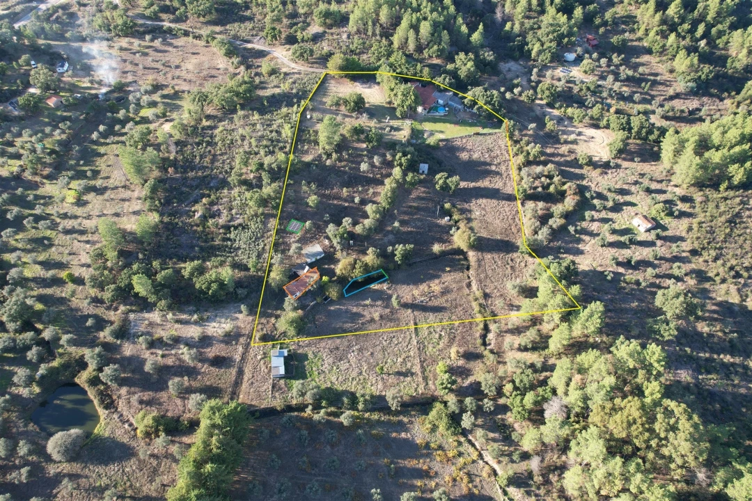 Moradia T0 para Venda em Salgueiro do Campo Foto 4