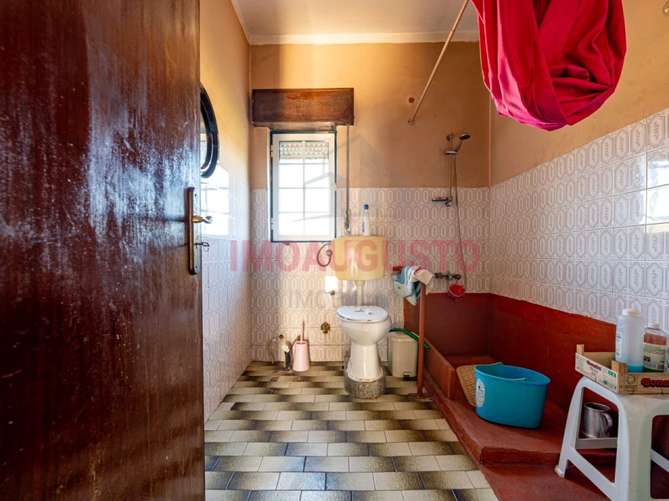 Moradia T2 para Venda em Sobral Pichorro e Fuinhas Foto 9