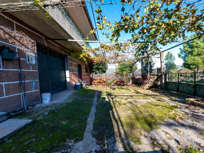 Moradia T2 para Venda em Sobral Pichorro e Fuinhas Foto 14