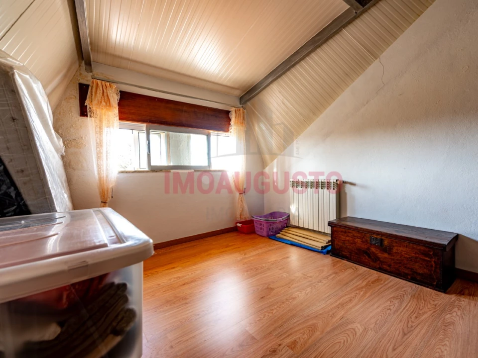 Moradia T5 para Venda em Quintas de São Bartolomeu Foto 16