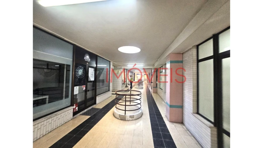 Negócio para Venda em Leiria, Pousos, Barreira e Cortes Foto 10