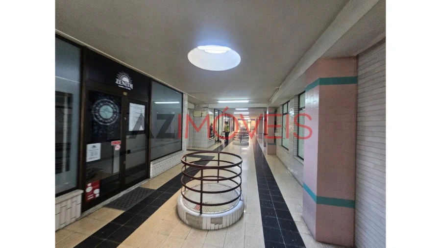 Negócio para Venda em Leiria, Pousos, Barreira e Cortes Foto 11