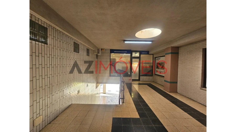 Negócio para Venda em Leiria, Pousos, Barreira e Cortes Foto 13