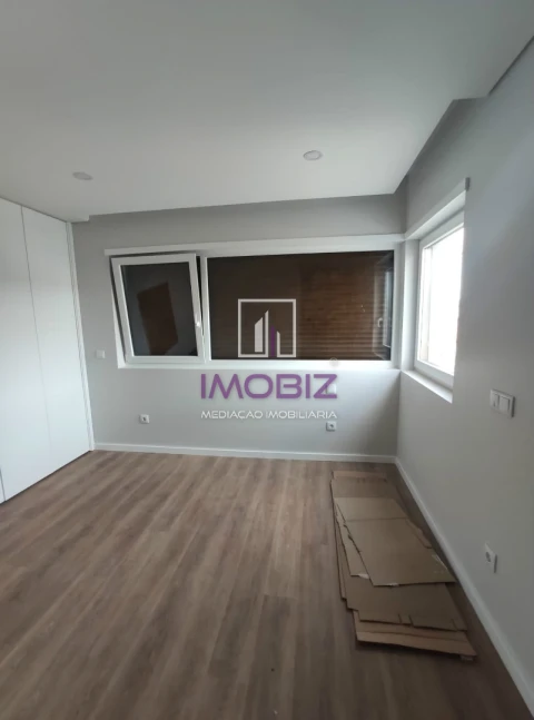 Moradia T3 para Venda em Santa Joana