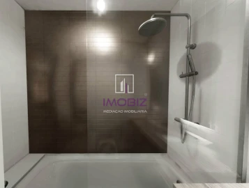 Apartamento T3 para Venda em Glória e Vera Cruz