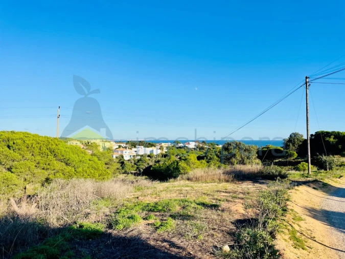 Terreno Misto para Venda em Albufeira e Olhos de Água Foto 1
