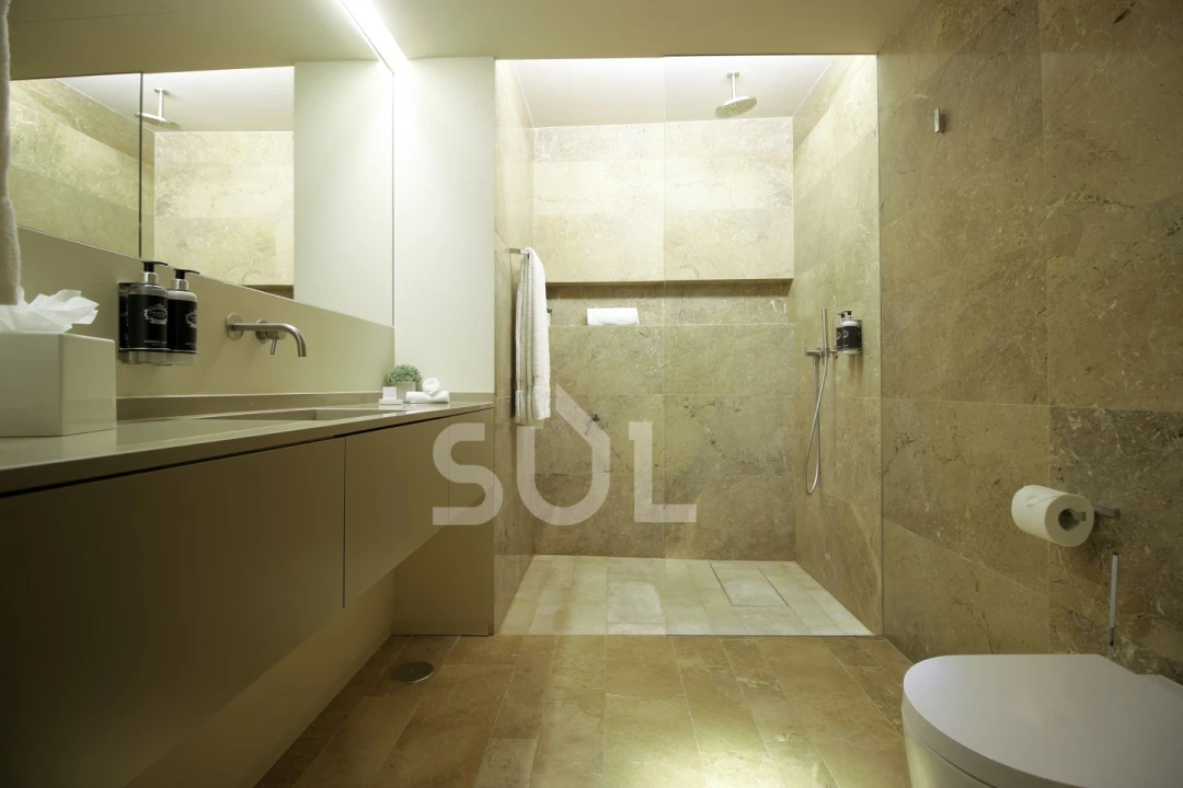 Apartamento T1 para Venda em Odiaxere Foto 12