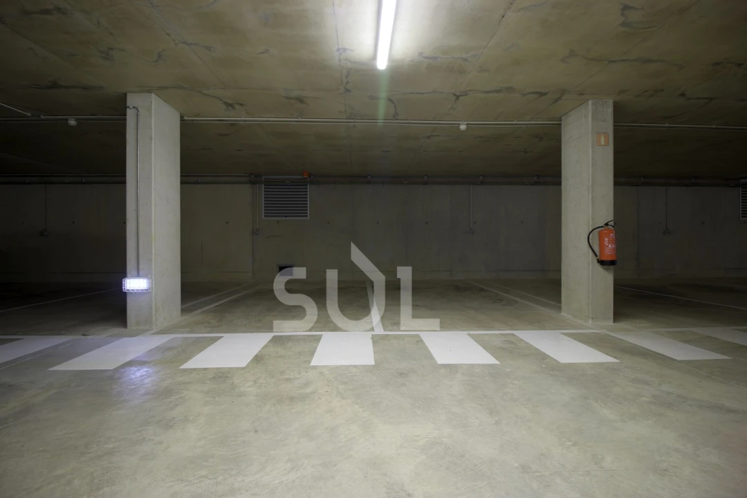 Apartamento T1 para Venda em Odiaxere Foto 15