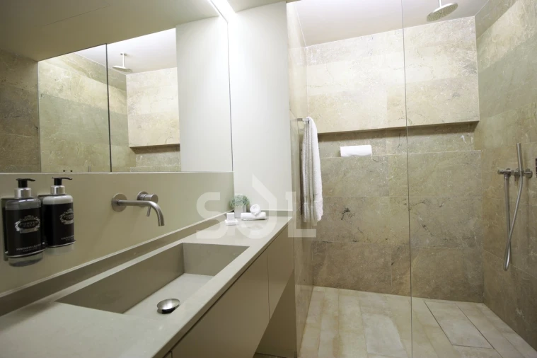 Apartamento T1 para Venda em Odiaxere Foto 10