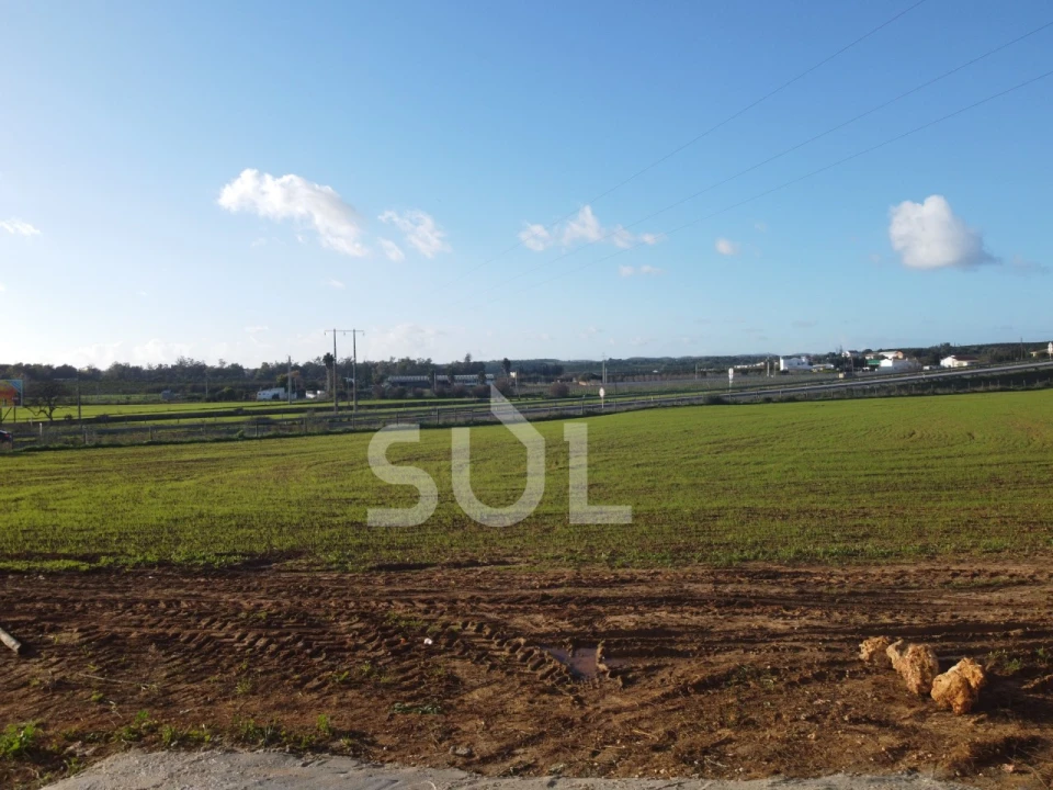 Quinta T2 para Venda em Alvor Foto 4