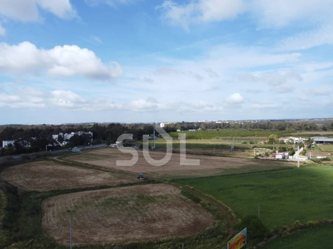 Quinta T2 para Venda em Alvor Foto 29