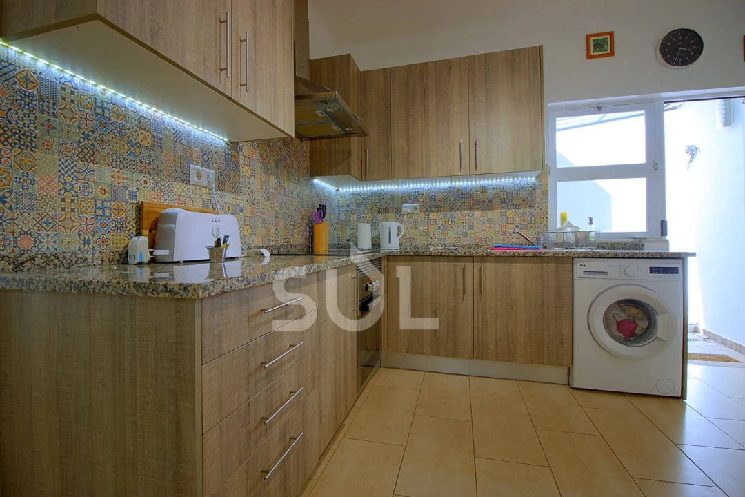 Moradia T3 para Venda em Alvor Foto 9