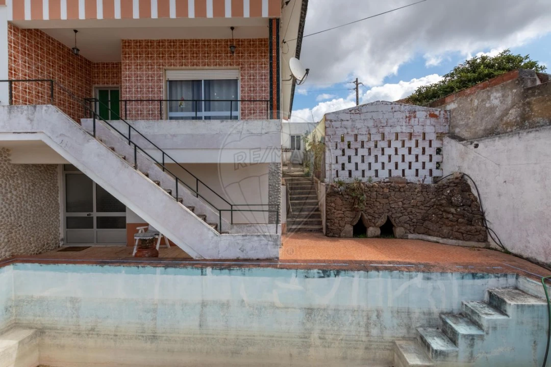 Moradia T3 para Venda em Santa Maria, São Pedro e Matacães Foto 5