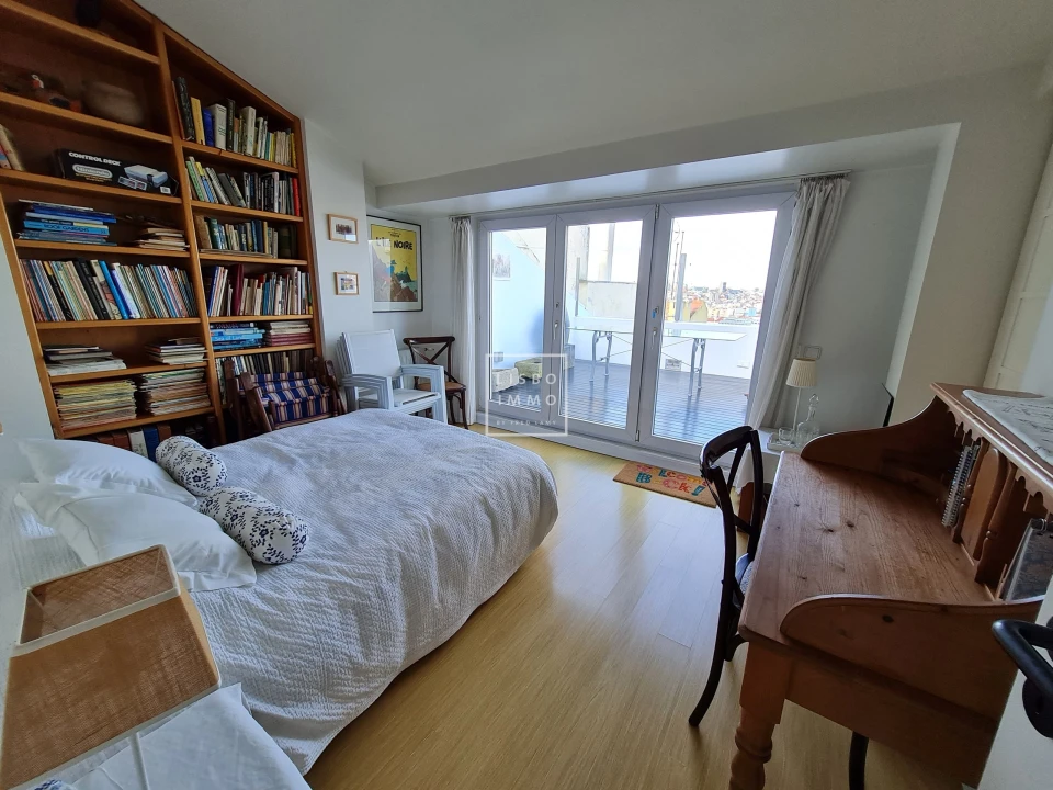 Apartamento T4 para Venda em Santo António Foto 21