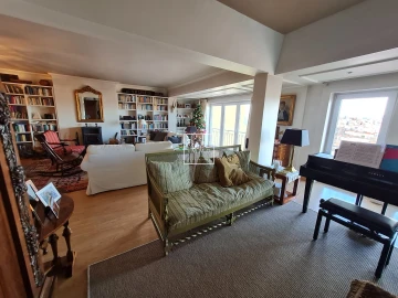 Apartamento T4 para Venda em Santo António