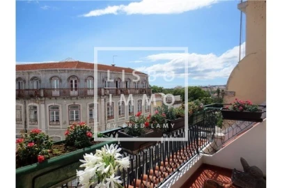 Apartamento T4 para Venda em Santo António