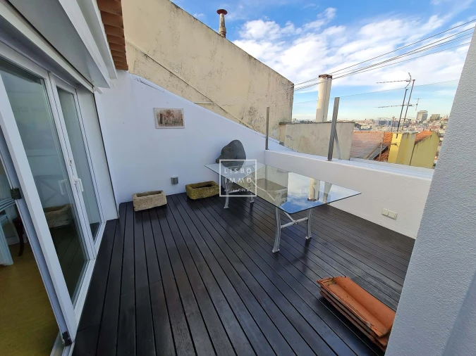 Apartamento T4 para Venda em Santo António Foto 3