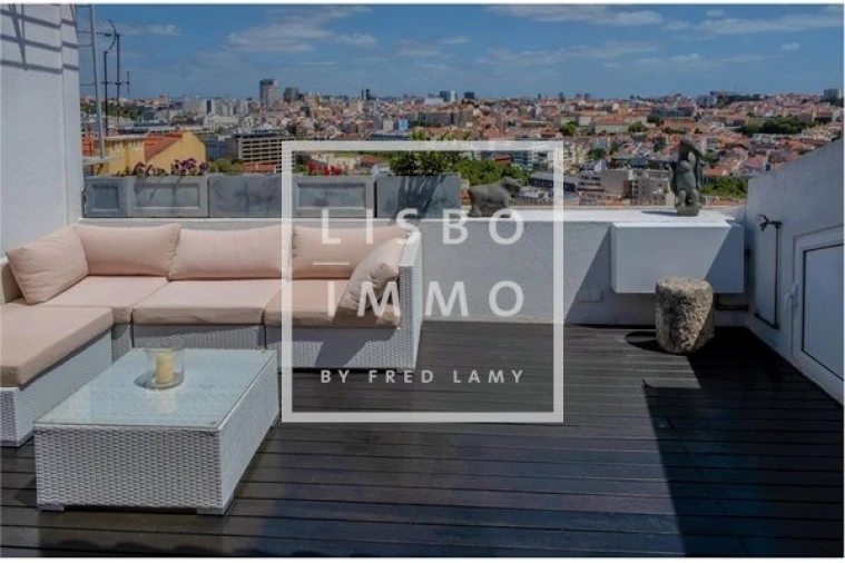 Apartamento T4 para Venda em Santo António Foto 48