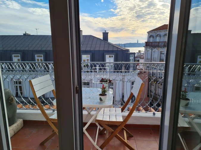 Apartamento T4 para Venda em Santo António Foto 5