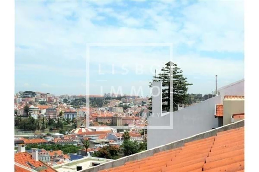 Apartamento T4 para Venda em Santo António Foto 53