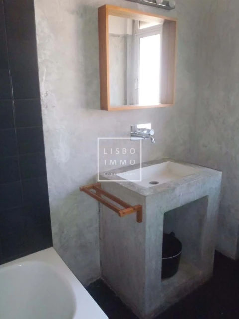 Apartamento T4 para Venda em Alcantara