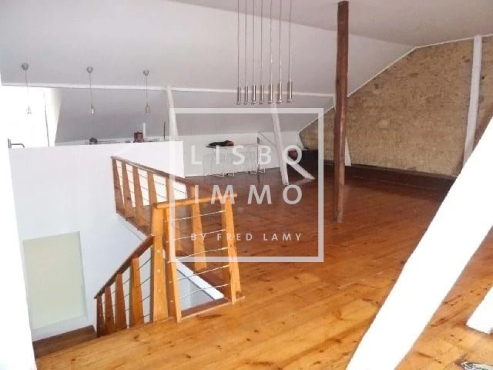 Apartamento T4 para Venda em Alcantara Foto 2
