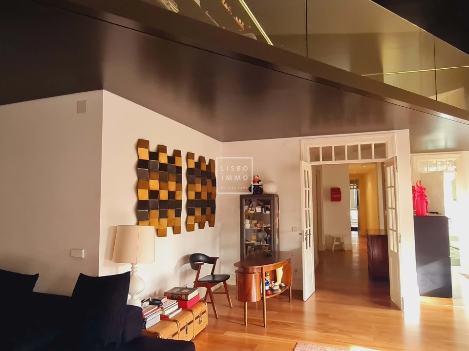 Apartamento T4 para Venda em Alcantara Foto 5